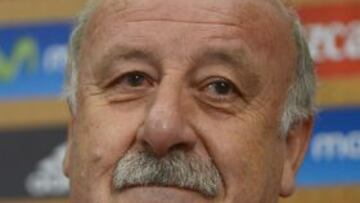 Mensaje de humildad del seleccionador: "Quizá es que ya todo nos sabe poco. No podemos jugar como Barcelona o Madrid ante Zaragoza o Mallorca. En estos torneos hay que ir con tiento".