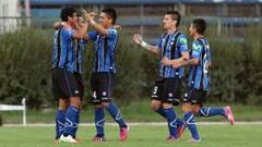 Huachipato dio el golpe justo a La Calera y sigue creciendo