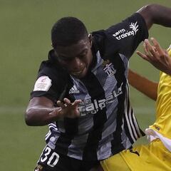 El Cartagena quiere mantener a William y De Vega