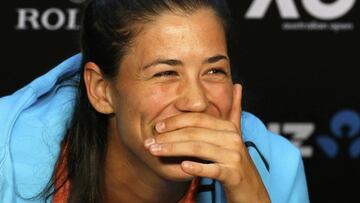 Garbi&ntilde;e Muguruza en la rueda de prensa del Abierto de Australia. 