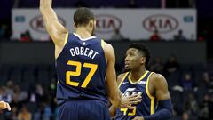 CHARLOTTE, NC - NOVEMBER 30: Rudy Gobert #27 of the Utah Jazz talks to teammate Donovan Mitchell #45 of the Utah Jazz during their game at Spectrum Center on November 30, 2018 in Charlotte, North Carolina. NOTE TO USER: User expressly acknowledges and agrees that, by downloading and or using this photograph, User is consenting to the terms and conditions of the Getty Images License Agreement.   Streeter Lecka/Getty Images/AFP
 == FOR NEWSPAPERS, INTERNET, TELCOS &amp; TELEVISION USE ONLY ==