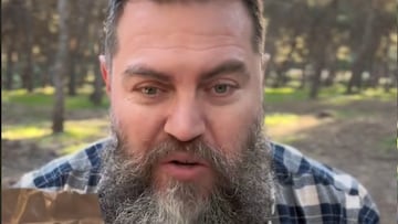 A través de su perfil de TikTok, el creador de contenido Arucinante se dedica a probar miles de comidas distintas, siendo muchas de ellas parte de las raciones militares de algunos países.