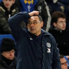 La afición del Chelsea estalla por su eliminación: "P... Sarriball"