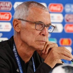 Cúper: "Puedo casi asegurar que Salah está para jugar"