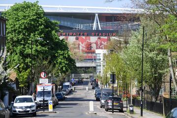 El Emirates recibe a Wenger tras el anuncio de su marcha