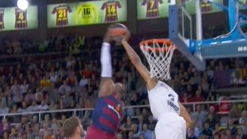 El brutal tapón de Randolph a Dorsey, la acción mágica del año