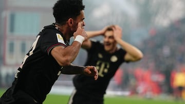 Luis Díaz (Bayern Munich) scores and celebrates his teams first goal during the 1. Bundesliga match between 1. FC Union Berlin and FC Bayern München at Stadion An der Alten Forsterei, Berlin, Germany on November 8, 2025. (Photo by Ulrik Pedersen/NurPhoto via Getty Images)
