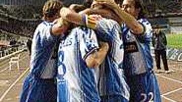 GRANDES HÉROES. Los jugadores del Espanyol vencieron y agradaron por su juego y carácter.