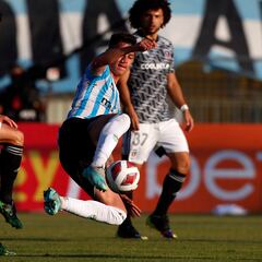 Los dos ‘cortados’ de Quinteros para el duelo ante Audax