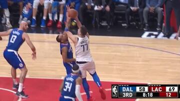 Tiene delante a uno de los mejores defensores de la NBA y Doncic hace esto: ¡colosal!
