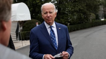 U.S. President Joe Biden speaks to the news media before boarding Marine One for travel to Kentucky from the South Lawn of the White House, in Washington, U.S., January 4, 2023. REUTERS/Leah Millis