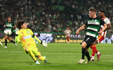 Vida extra para Ochoa; el descenso puede aguardar