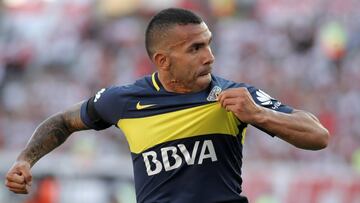 El presidente de Boca viajará a China en busca de Carlos Tevez