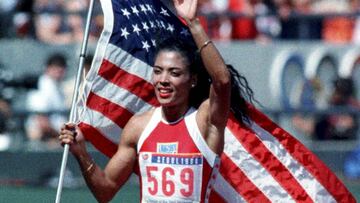 Florence Griffith, plusmarquista mundial de 100 metros.