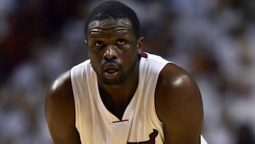 Lakers se llevan al veterano Luol Deng por 72 millones y 4 años