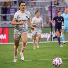 Camberos vuelve a sonreír tras dejar México por acoso machista