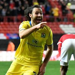 ¡La sigue rompiendo! Brereton Díaz volvió a convertir