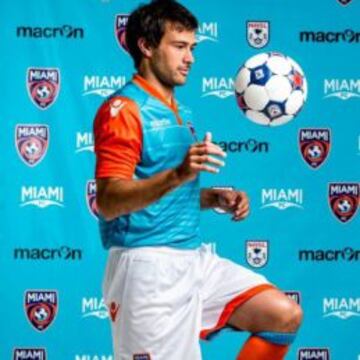 Cvitanich jugador del Miami FC.