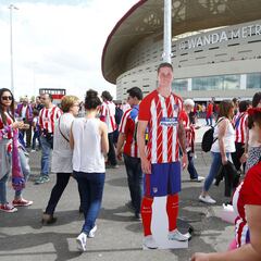 Así fue el emotivo adiós y último partido de Torres como rojiblanco