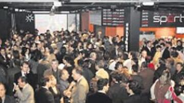 <b>POR TODO LO ALTO. </b>La Taberna se llenó para festejar su estreno.