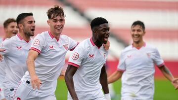 Bakary celebra su gol.