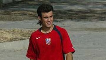 <b>DEBUTA. </b>El rojiblanco Molinero es una de las nuevas caras de la Sub-21.