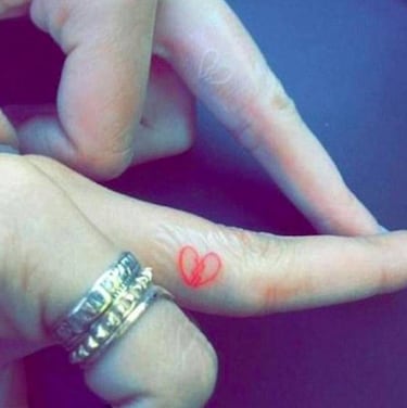 Kendall Jenner sorprende con un atrevido tatuaje en el labio