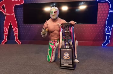 Místico regresó al sitio más alto de la lucha libre mundial