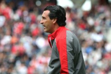 Unay Emery, se ubica en el tercer lugar del podio. Es DT del Sevilla. 