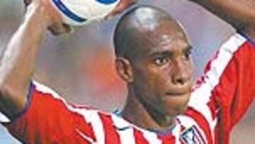 <b>FELIZ</B> "Jugando de central disfruto. Es mi puesto y me encanta"