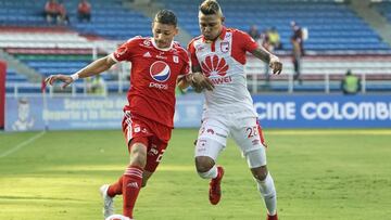 Am&eacute;rica de Cali ante Santa Fe en la Liga &Aacute;guila II. 