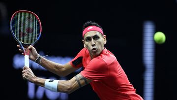 Alejandro Tabilo decepciona en su debut en la Laver Cup