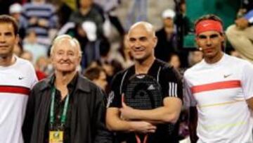 <b>SOLIDARIOS. </b>Federer, Sampras, Laver, Agassi y Nadal, por Haití.