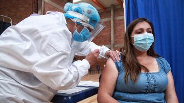 Curva del coronavirus en Colombia, hoy 12 de agosto: &iquest;Cu&aacute;ntos casos y muertes hay?
