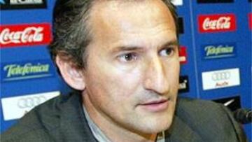 <B>CAPACES DE REMONTAR</B> El secretario técnico del Barça cree que si repiten su estilo de los últimos encuentros ganarán en Anfield