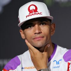 “Renunciar a una moto de fábrica por una anterior no tiene mucho sentido”