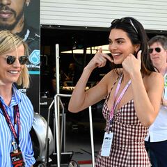 “I hate you!” -Lewis Hamilton takes Kendall Jenner on Miami hot lap