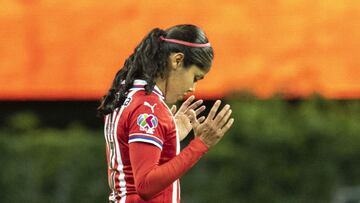 Miriam y Karla García Muñoz salían a perseguir sus sueños detrás de una pelota. Hoy, son jugadoras profesionales... una juega en Chivas, la otra en Atlas.