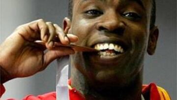 <b>SIN PATROCINADOR.</B> Pese a sus éxitos en los JJOO de Atenas y en los Europeos de pista cubierta, Joan Lino no tiene patrocinador.