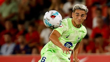 Gavi, en un partido con el Barcelona esta temporada.