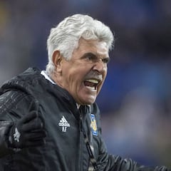 En Tigres desmienten interés por Pedro Caixinha; 'Tuca' sigue firme