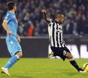 Vidal sigue en alza y anota un golazo en triunfo de Juventus