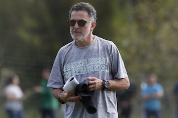 El equipo verde, líder de la Liga Águila y ya clasificado a los cuadrangulares, cuenta de nuevo con su técnico Juan Carlos Osorio. Pompilio Páez estuvo a cargo durante los últimos partidos.