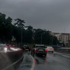 La DGT recuerda un importante aspecto a los conductores en los días de lluvia