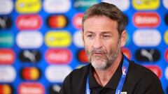 ATLANTA, GEORGIA - JUNE 26: Thomas Christiansen, coach of Panama speaks during a press conference ahead of their match against Mexico as part of CONMEBOL Copa America USA 2024 at Mercedes-Benz Stadium on June 26, 2024 in Atlanta, Georgia.   Hector Vivas/Getty Images/AFP (Photo by Hector Vivas / GETTY IMAGES NORTH AMERICA / Getty Images via AFP)