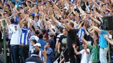Las peñas del Depor organizan una pitada por los horarios