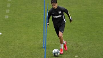 Iv&aacute;n Jaime, durante un entrenamiento con el M&aacute;laga.