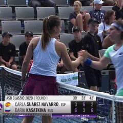 Carla Suárez no puede con Kasatkina en su debut