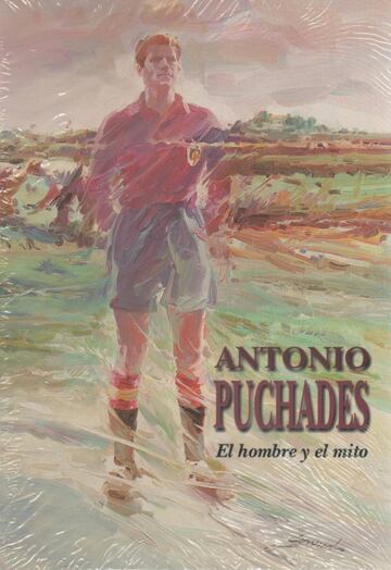 Antonio Puchades. El hombre y el mito. De c¨®mo un suecano se convierte en leyenda. Las gestas de un futbolista valenciano y universal es el nombre completo de una obra escrita por ?ngel Navarro. La obra narra la historia de Antonio Puchades ¡®Tonico¡¯ en el Valencia aunque se remonta a sus primeros a?os en su localidad natal, Sueca. El autor, exfutbolista, coincidi¨® con Puchades en el equipo de veteranos del Valencia.