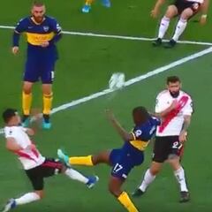 El brutal planchazo que recibió Paulo Díaz en el River-Boca